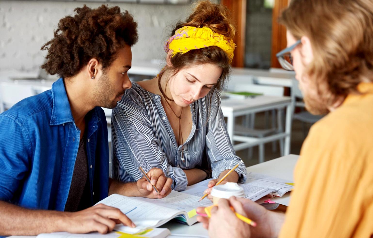 Analyse de marché et stratégies
